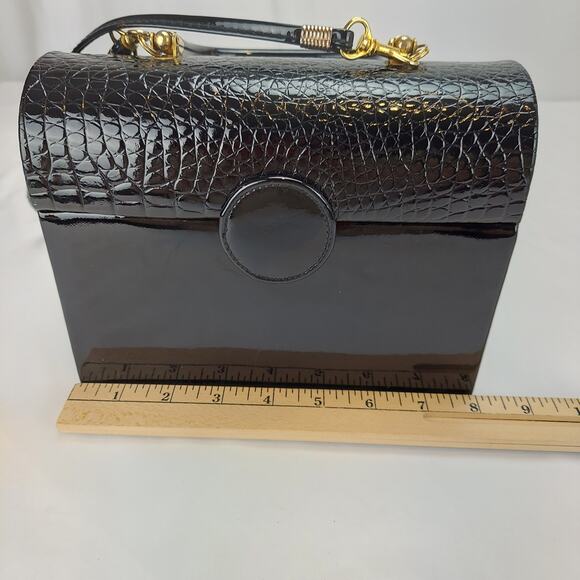 Vintage La Regale 50's Lunchbox Style Black Patent Leather Handbag Shoulder Bag - Picture 7 of 9